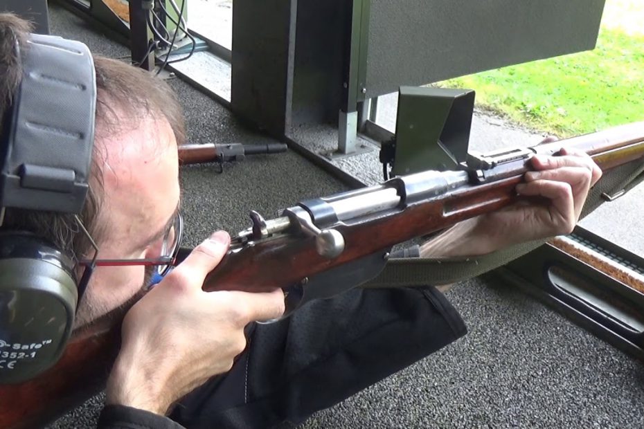 Extra Video: 8x50R Mannlicher M95 straight-pull at 300m!