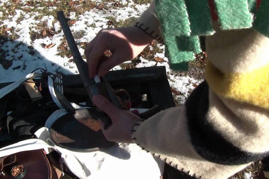 Shooting combustible paper cartridges with an original percussion Colt 1860 revolver