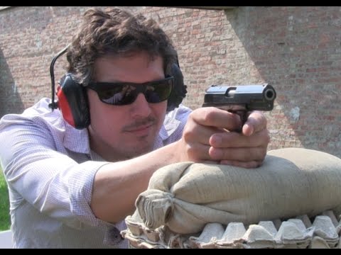 Shooting the second World War Frommer 37 M pistol
