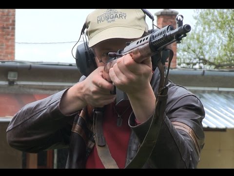 The SVT40 and the Soviet infantry tactics of World War 2