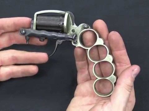 Apache Knuckleduster Revolver