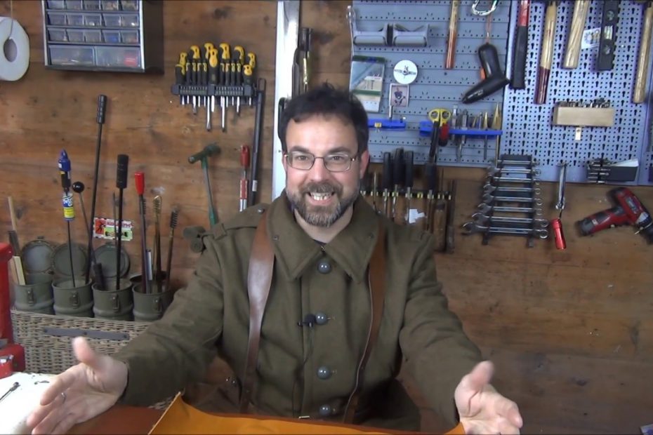The Chap prepares to make some replica French WW2 ammo pouches