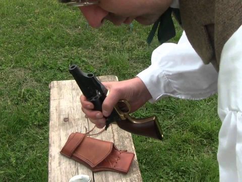 Shootng the Snubnose Pietta 1860 Colt Army percussion revolver