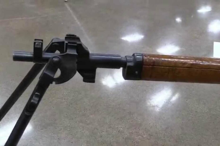 Type 99 Arisaka with Nambu LMG Bipod