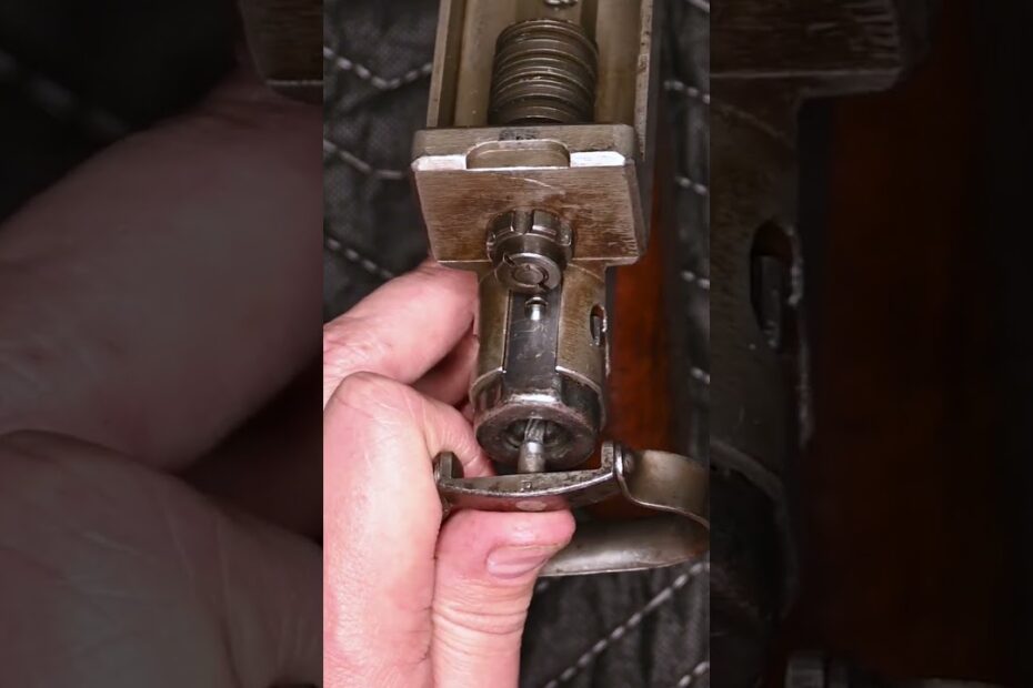 MG 81 Disassembly
